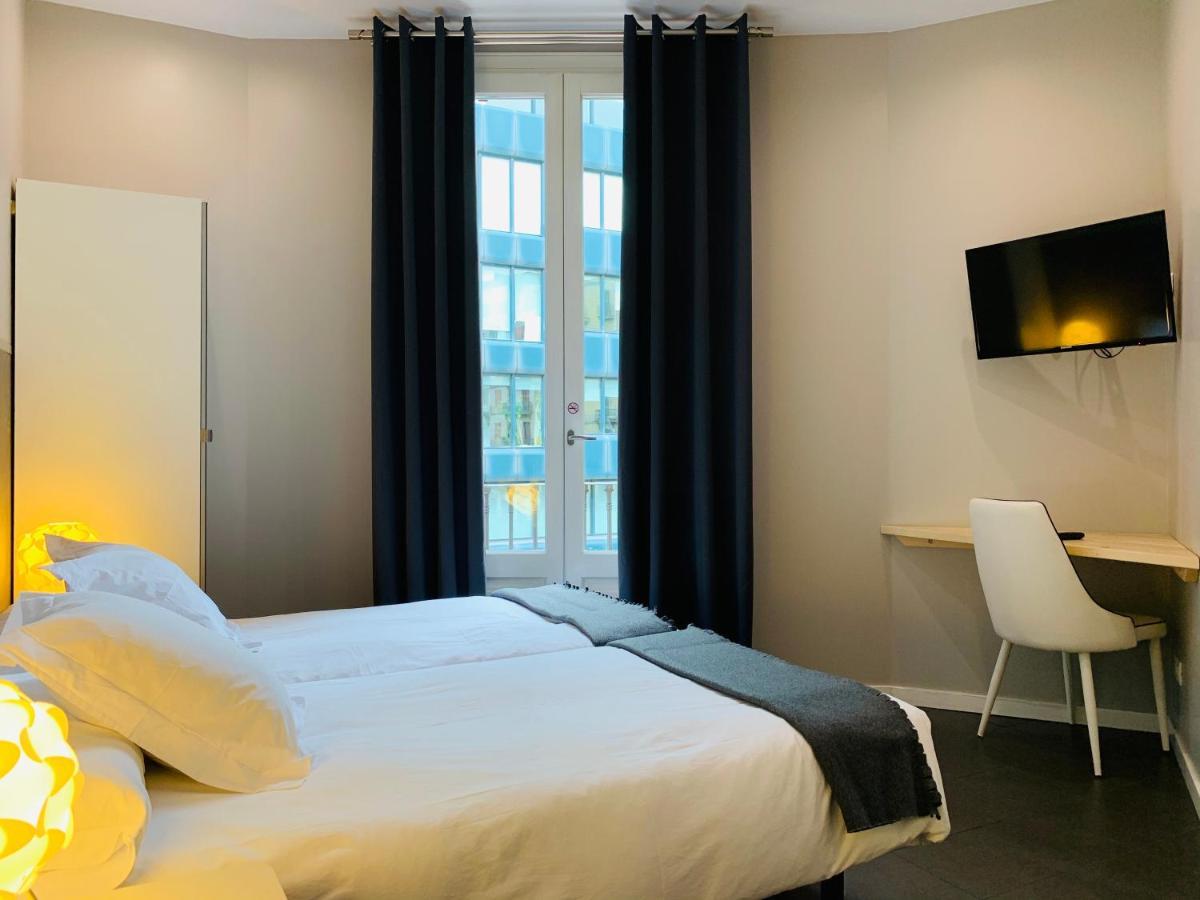 Super Balmes Guest House Barcelona Exterior foto